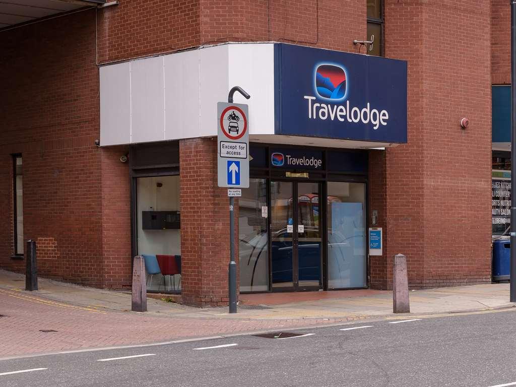 Travelodge Leeds Central Vicar Lane Екстериор снимка