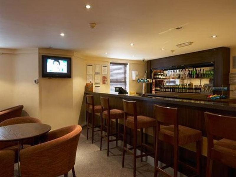 Travelodge Leeds Central Vicar Lane Екстериор снимка